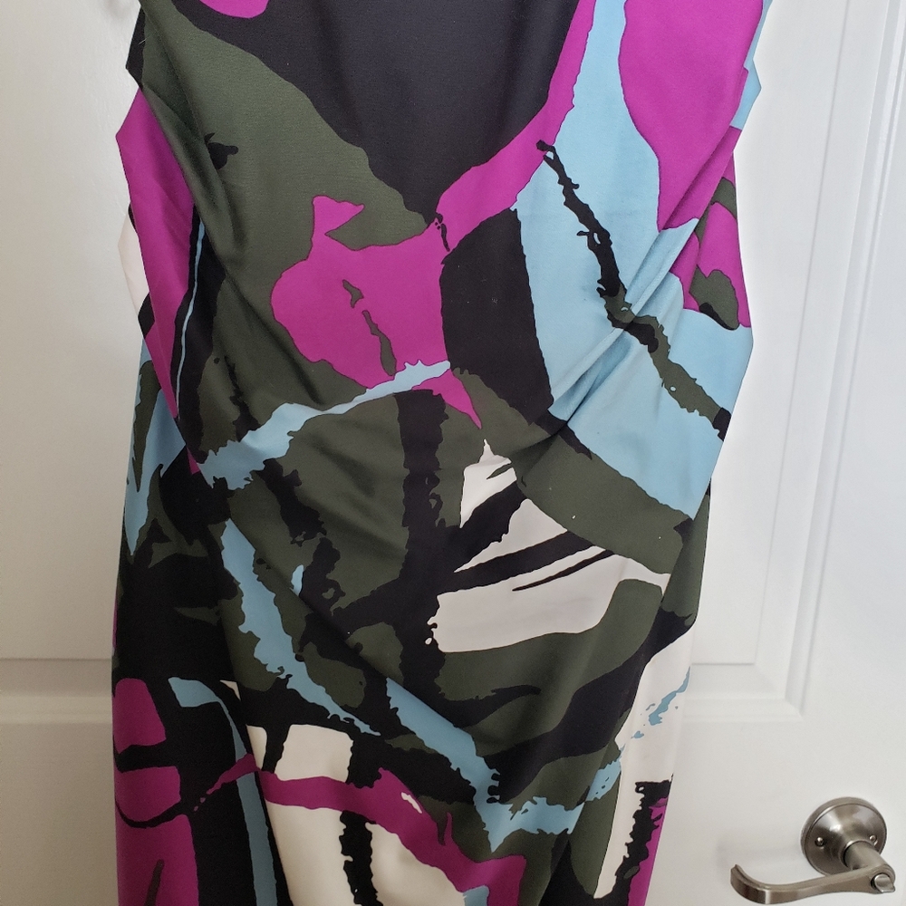 Sundress - Picture 3 of 4